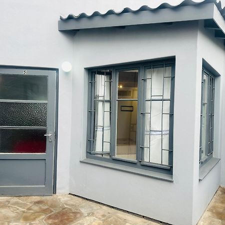 Coastwave Guest House Γουάλβις Μπέι Εξωτερικό φωτογραφία