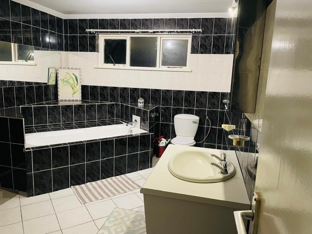 Coastwave Guest House Γουάλβις Μπέι Εξωτερικό φωτογραφία