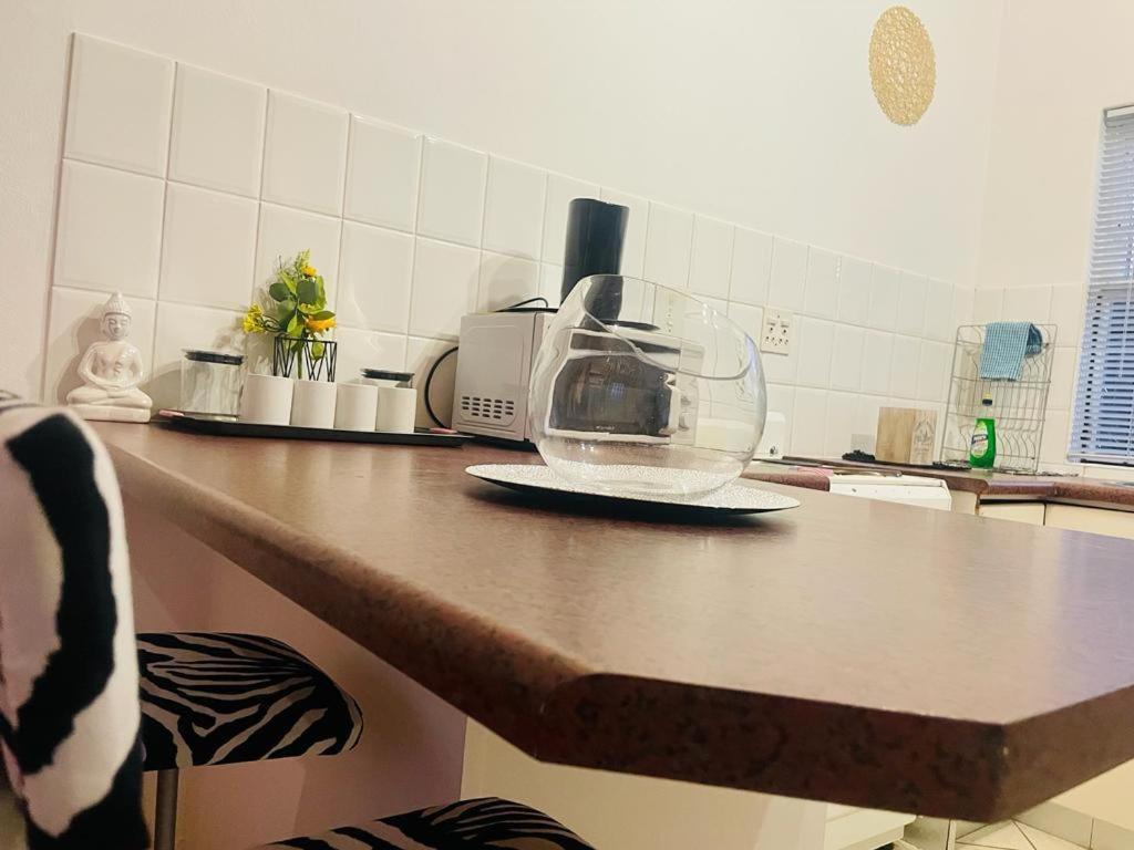 Coastwave Guest House Γουάλβις Μπέι Εξωτερικό φωτογραφία
