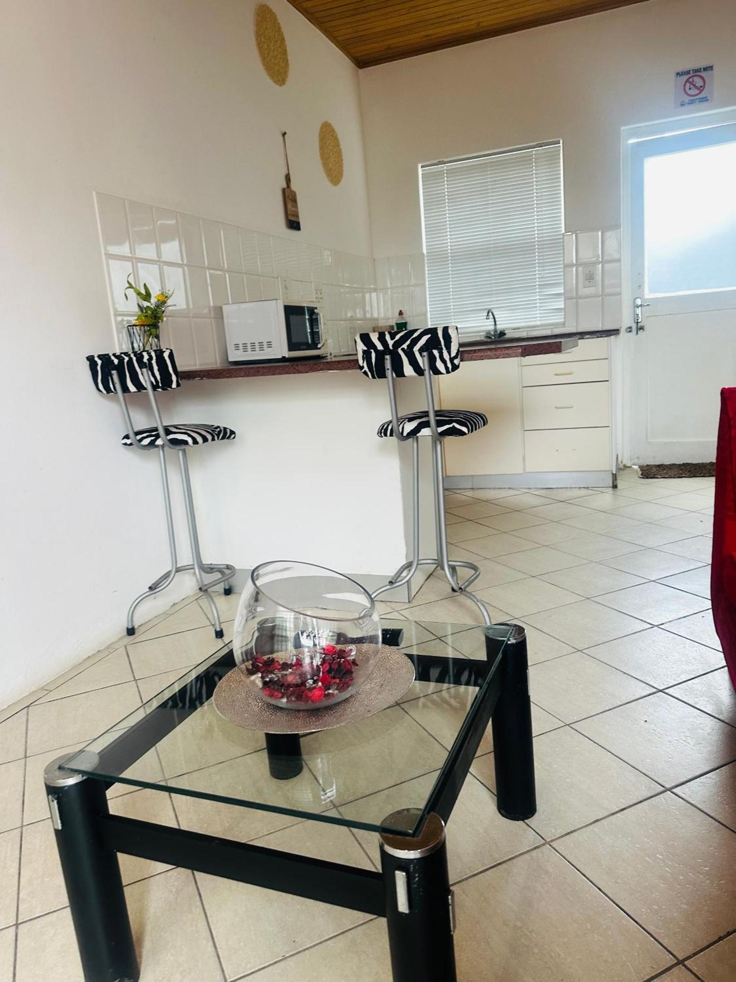 Coastwave Guest House Γουάλβις Μπέι Εξωτερικό φωτογραφία