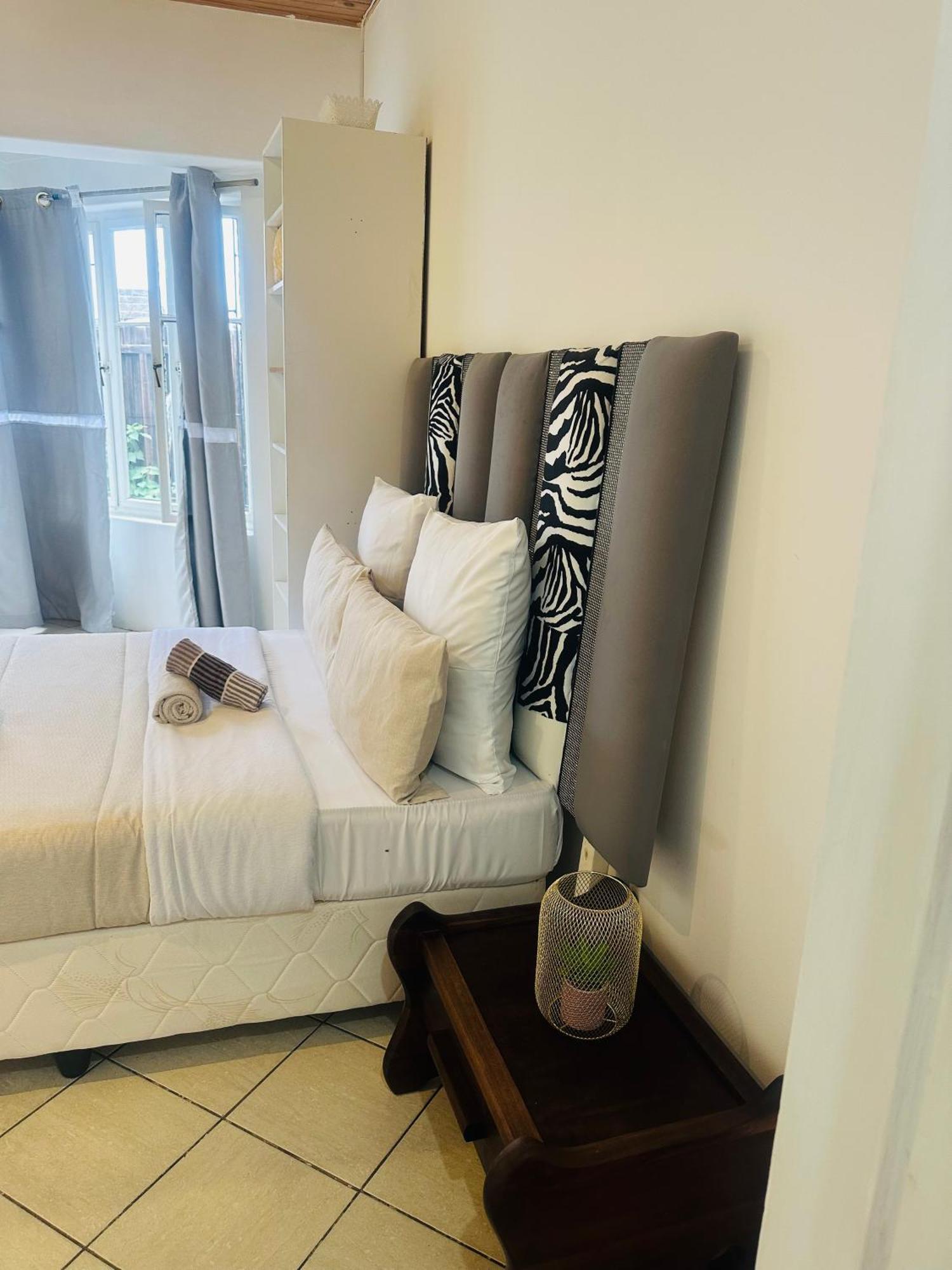 Coastwave Guest House Γουάλβις Μπέι Εξωτερικό φωτογραφία